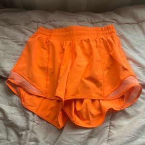 Lululemon highlight orange hotty hot shorts